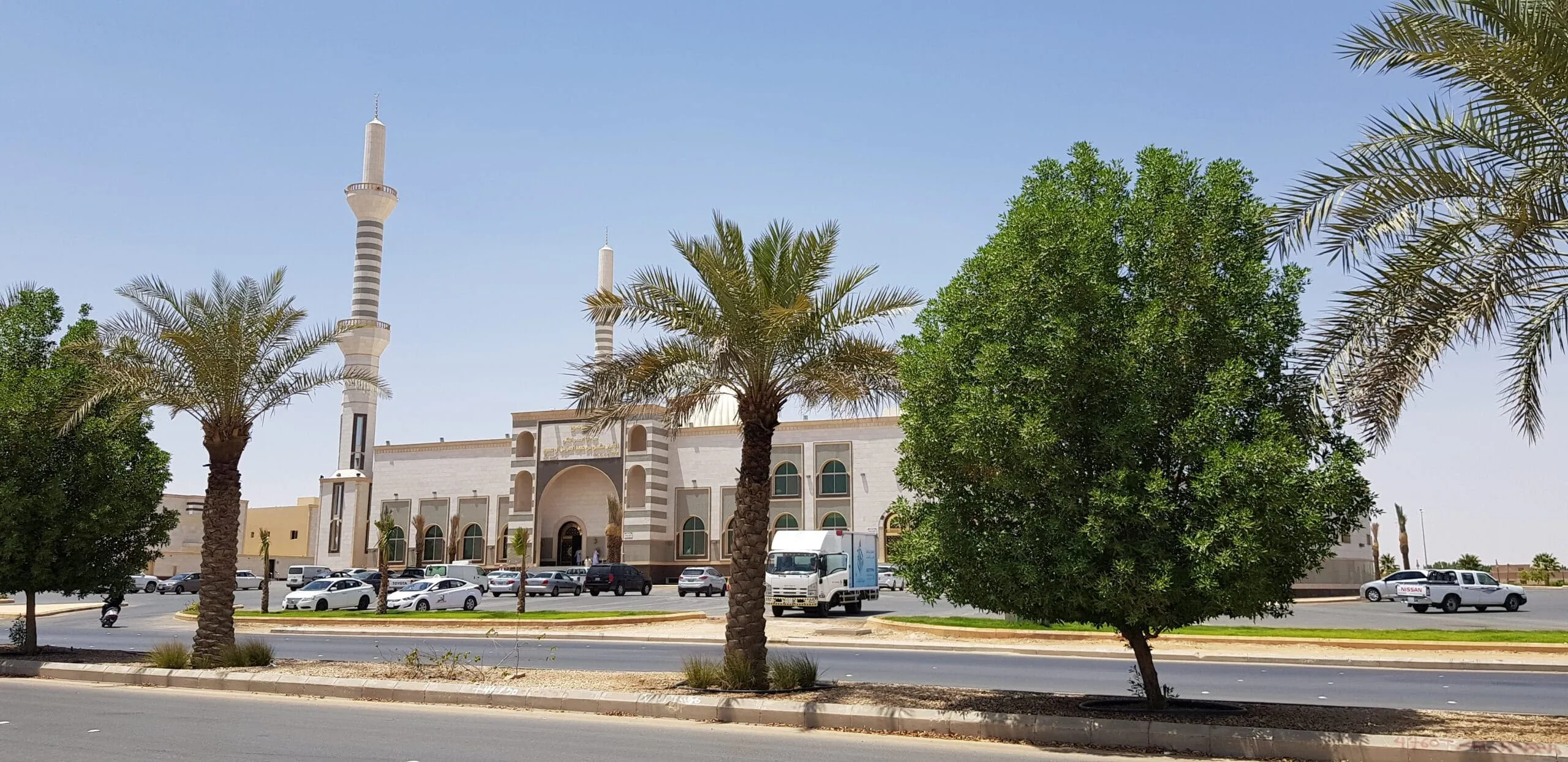 شراء اثاث مستعمل في غرب الرياض